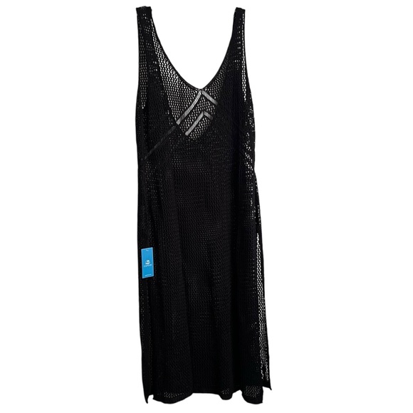 Cupshe Other - Cupshe‎ Black V-Neck Swim Coverup NWT - S